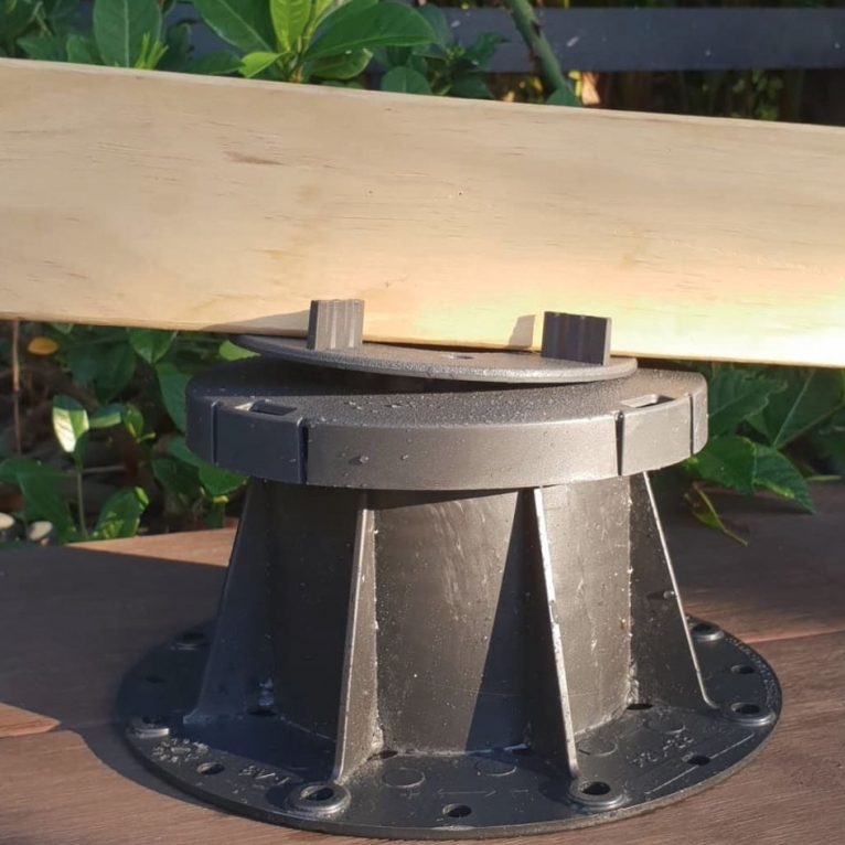 Cabeça móvel corretora inclinação