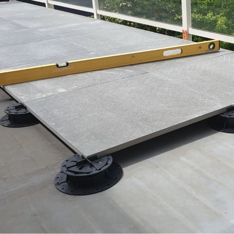 Disco para apoios reguláveis